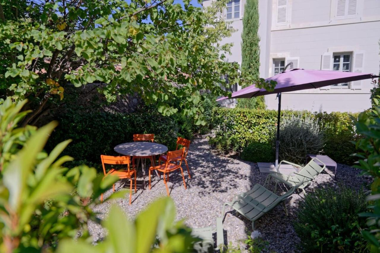 Private Furnished Apartment With All Comfort Has A Garden In A Green Space Meyreuil Esterno foto