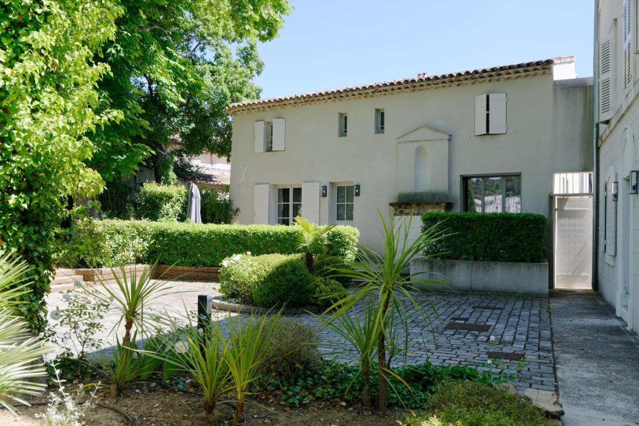 Private Furnished Apartment With All Comfort Has A Garden In A Green Space Meyreuil Esterno foto